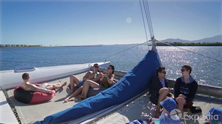 Fiji Vacation Travel Guide   Expedia