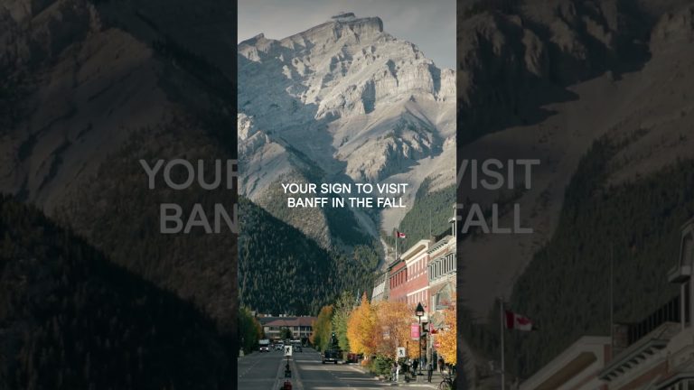 Your Sign to Visit Banff This Fall 🍂